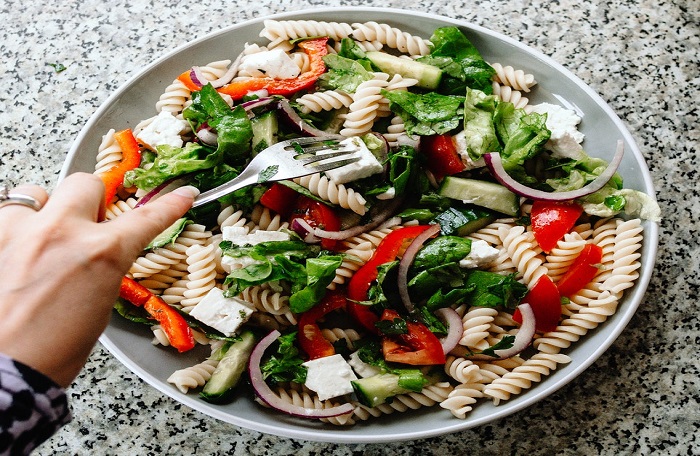 Salada de Macarrão com Anchovas