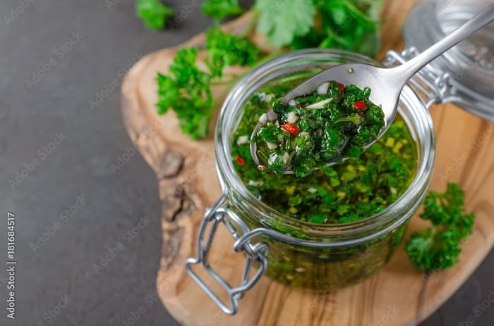 Descubra novos sabores e eleve suas refeições com a nossa fantástica receita de chimichurri.